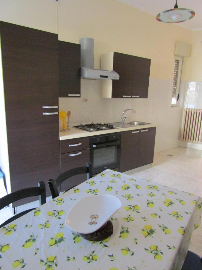 Lucia'S Apartaments Bari Buitenkant foto